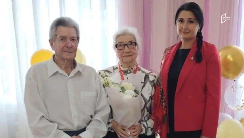 Семья Гусевых отметила бриллиантовую свадьбу