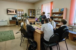 Юные жители села Сергиевка посетили кинопоказ в рамках фестиваля «Дни короткометражного кино»