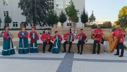 Боброводворские артисты подарили жителям и гостям Губкина яркую программу