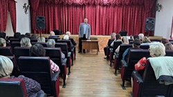 Андрей Никулов ответил на вопросы жителей села Сапрыкино Губкинского горокруга