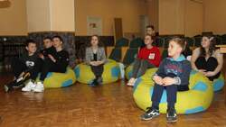 Творческие специалисты Троицкого ЦКР губкинской территории провели тренинг для подростков