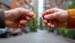 Сотрудники Росреестра напомнили белгородцам о правилах оформления договора дарения 