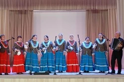 Творческий коллектив Юрьевского Дома культуры выступил для жителей села Коньшино 