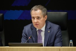 Вячеслав Гладков заслушал доклад о достижении показателей нацпроекта «Здравоохранение» в 2023 году
