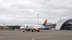 Первый самолёт из Минеральных Вод прилетел в Белгород