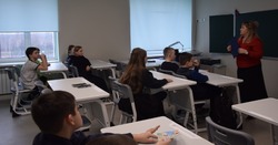 Юные жители села Сергиевка губкинской территории узнали о деятельности волонтёров 