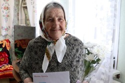 Жительница села Ольховатка губкинской территории Анна Козбан отметила 95-летний юбилей