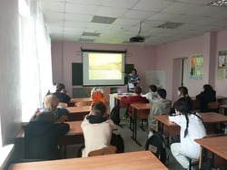 Библиотекари села Скородное провели программу «Путешествие в историю родного села»