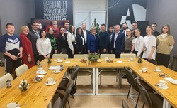 Губкинская молодёжь встретилась с депутатами Совета депутатов 