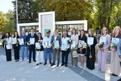 Имена талантливых и успешных губкинцев появились на обновлённой молодёжной Доске почёта 