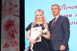 Губкинские медицинские работники получили заслуженные награды 