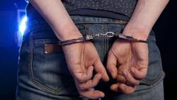 Губкинские полицейские задержали подозреваемого в угрозе убийством беременной жене