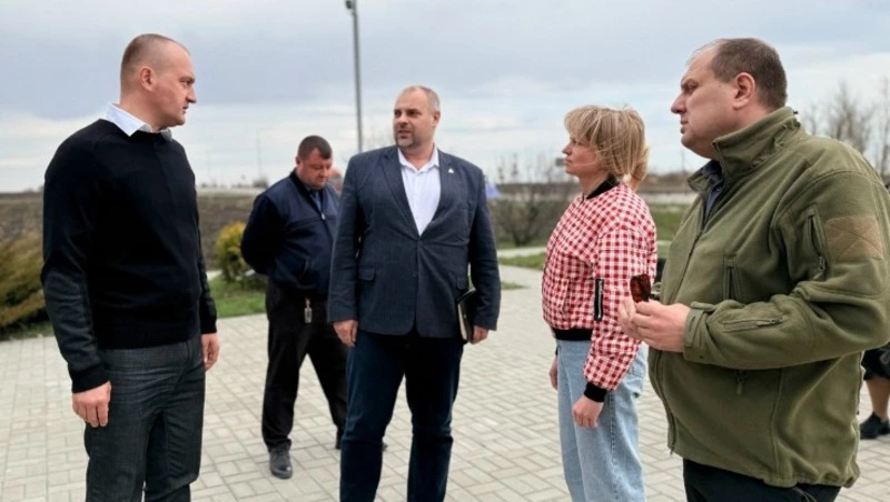 Василий Голиков провёл объезд территории округа вместе с заместителями