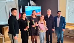 Юные жительницы Губкина получили первые паспорта в торжественной обстановке