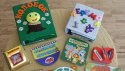 Родители и библиотекари создали детские книжки в Троицком