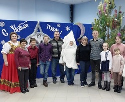 Жители села Толстое губкинской территории посетили программу «Щедрый вечер в кругу семьи»