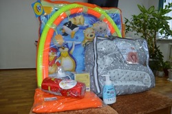 Белгородские власти обновили состав единого подарка для новорождённых 