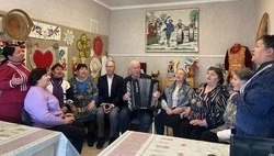 Жители села Скородное губкинской территории посетили вечер казачьей песни 