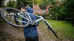 Губкинские полицейские задержали подозреваемого в краже велосипеда
