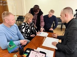 Василий Голиков провёл очередной личный приём губкинцев