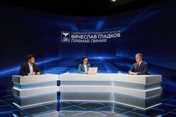 Вячеслав Гладков проводит большую прямую линию на региональном телевидении