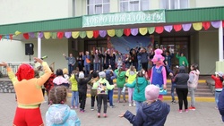 Троицкие культработники губкинской территории провели праздник в День защиты детей