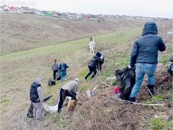 Губкинцы продолжают наводить порядок в своём общем доме