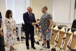 Фонд «Поколение» помог приобрести гильзу на протез ветерану СВО Евгению Дмитриеву 