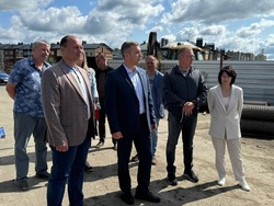 Михаил Лобазнов посетил объекты строительства и капитального ремонта в Губкине 
