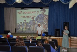 Юные жители села Сергиевка губкинской территории встретились с представителем казачества