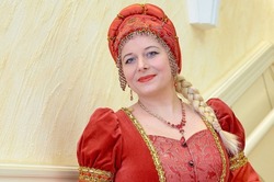 Хормейстер ЦКР села Толстое Тамара Кузнецова продолжила радовать жителей своим творчеством