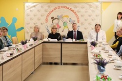 Вечер-встреча «Помним! Гордимся!» прошёл в Центральной детской библиотеке Губкина 