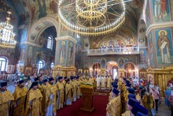 Митрополит Иоанн возглавил торжества по случаю 10-летия Губкинской епархии 
