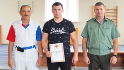 Житель Губкина стал лучшим среди росгвардейцев в турнире по боевому самбо