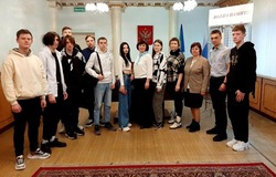 Сотрудники Губкинского ЗАГСа присоединились к акции «Волна памяти»
