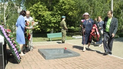 Жители посёлка Троицкий губкинской территории почтили погибших в войне земляков 22 июня