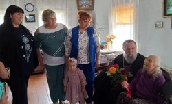 Жительница Архангельской территории Елена Мартышова отметила день рождения