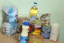 Губкинцы продолжили оказывать помощь временно покинувшим свои дома жителям региона