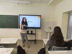 Культработники села Сергиевка губкинской территории провели беседу о КВН 