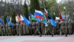 Соревнования военно-патриотических клубов «Марш-бросок в бессмертие» прошли в Губкине 
