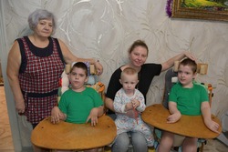 Фонд «Поколение» помог многодетной семье Ирины Тимофеевой