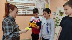 Аверинские культработники провели информационный дайджест «Прямо по курсу – интернет»