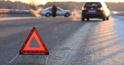 BMW и Lada Kalina столкнулись на перекрёстке в Губкине 