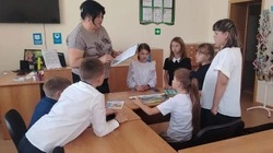 Игра «Я - пешеход. Я - пассажир. Я — водитель» прошла в ЦКР села Истобное 