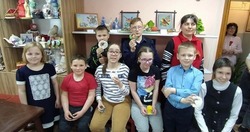 Губкинские ребята посетили мастер-класс «Рождественский колокольчик» 