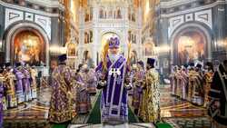 Патриарх Кирилл призвал верующих воздержаться от посещения храмов
