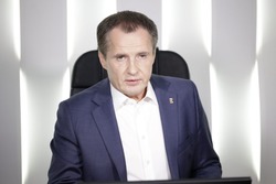 Вячеслав Гладков ответил на вопрос о строительстве бассейна в Губкине