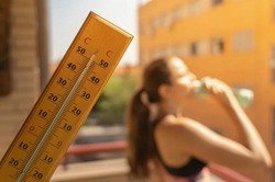 Губкинцам напомнили правила безопасного поведения при жаре 