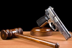 Власти напомнили губкинцам об ответственности за незаконный оборот оружия