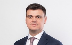 Управляющий директор Лебединского ГОКа Ильдар Искаков поздравил губкинцев с Новым годом 